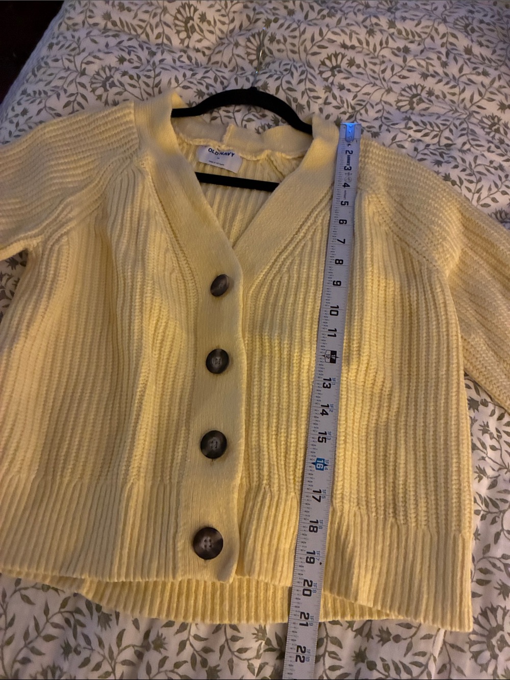 Old Navy Pale Yellow Ribbed Button-Front Cardigan - Picture 10 of 11